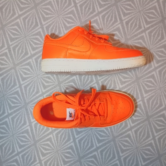 Nike Air force 1's - Picture 2 of 5